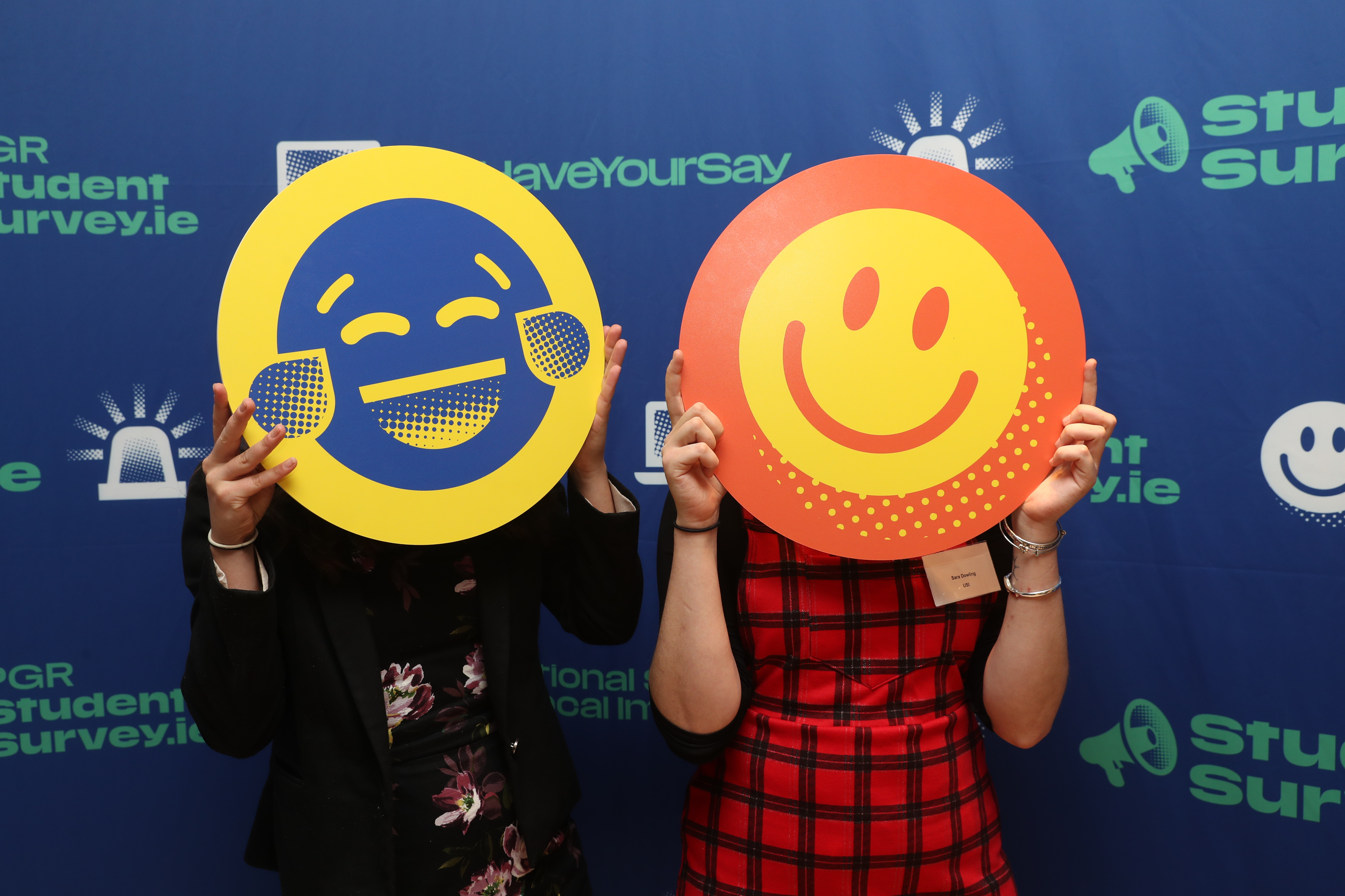 Emoji heads