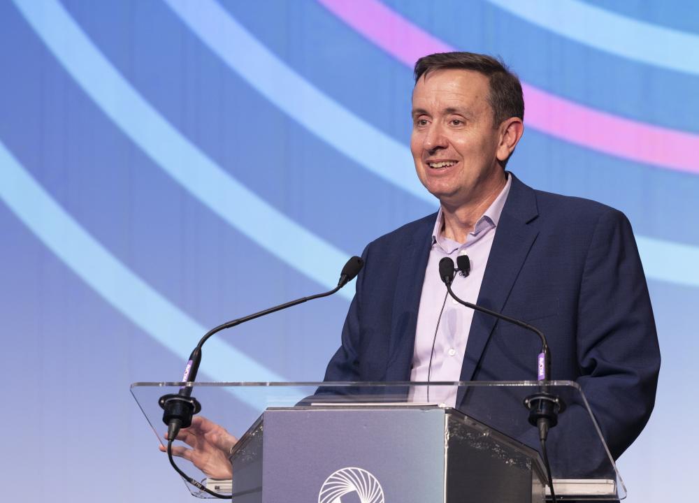 Photograph of Prof Peter Felten launching the National Report 2022