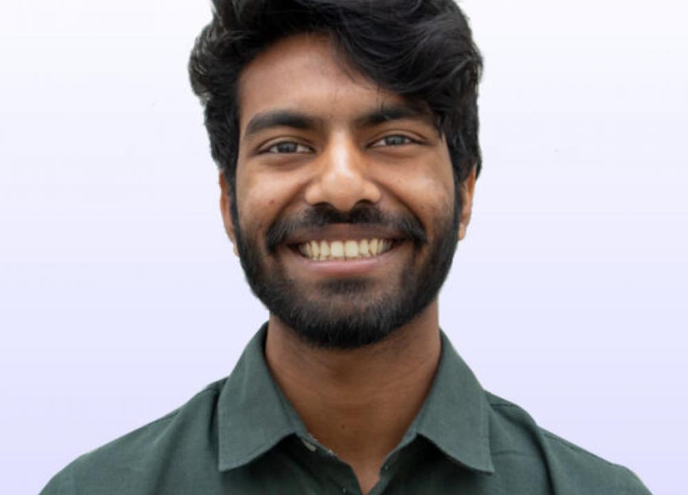 Sai Gujulla headshot